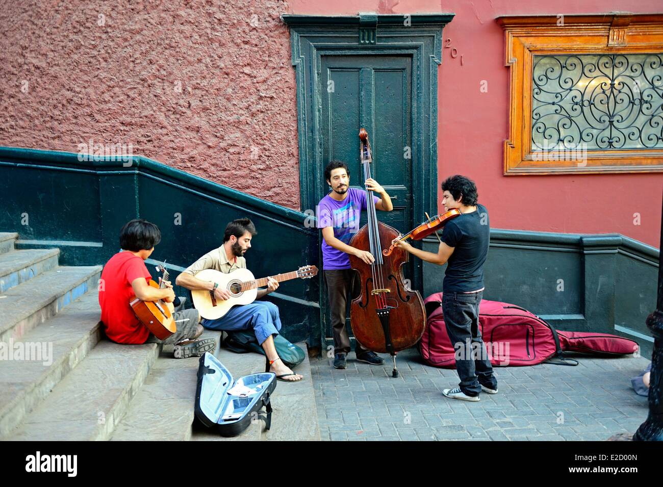 Perou Lima Barranco district street musicians Stock Photo