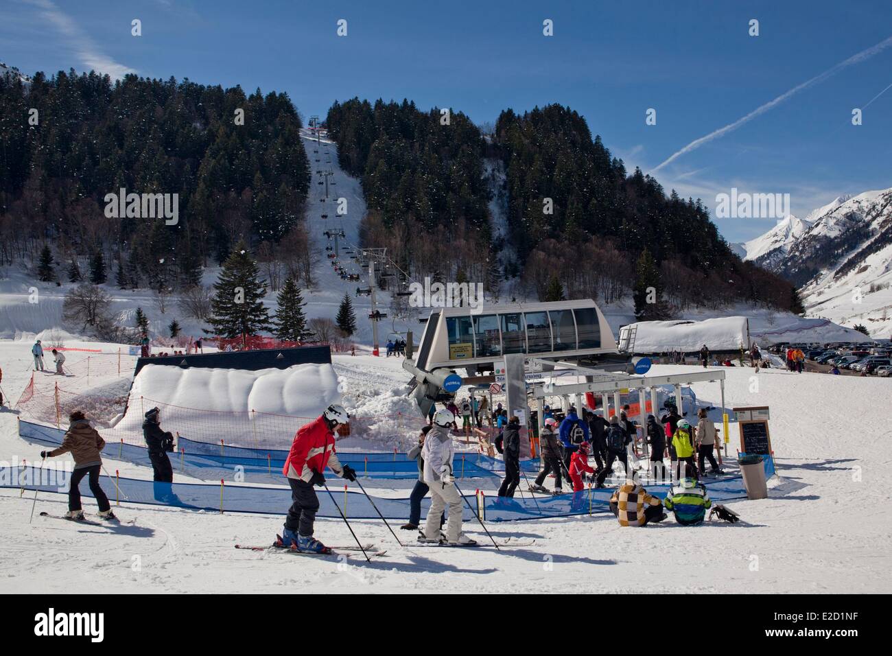 France Hautes Pyrenees Le Grand Tourmalet the ski resort of Bareges La ...