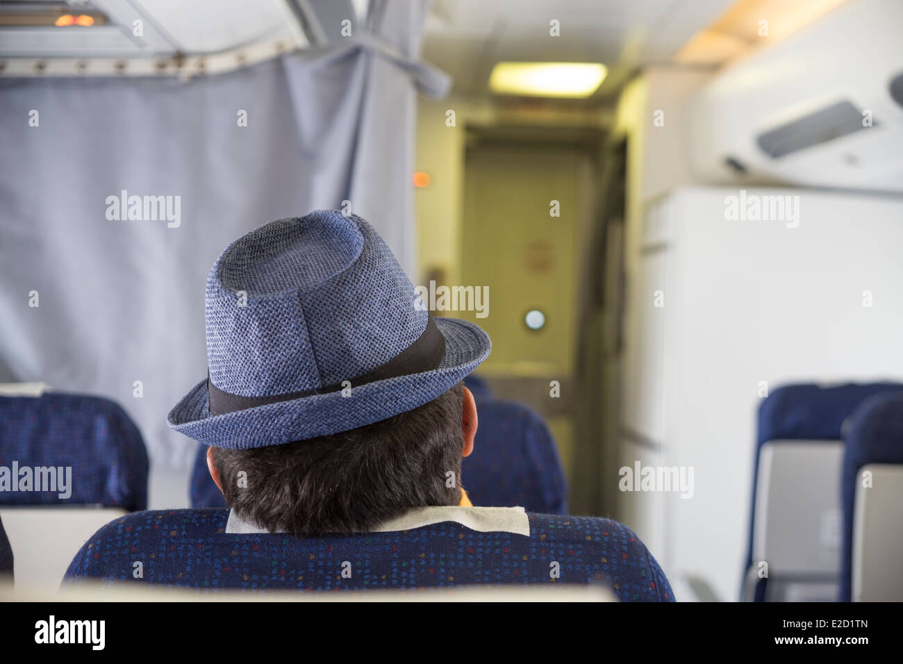 Aircraft cabin hi-res stock photography and images - Alamy
