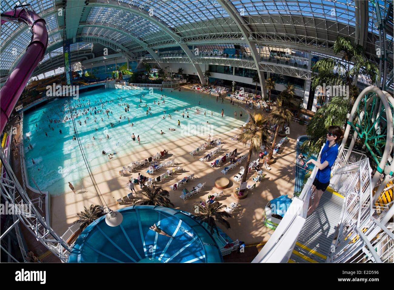 Canada Alberta Edmonton West Edmonton Mall The Largest Shopping Mall In Canada World Waterpark Largest Indoor Waterpark In The Stock Photo Alamy