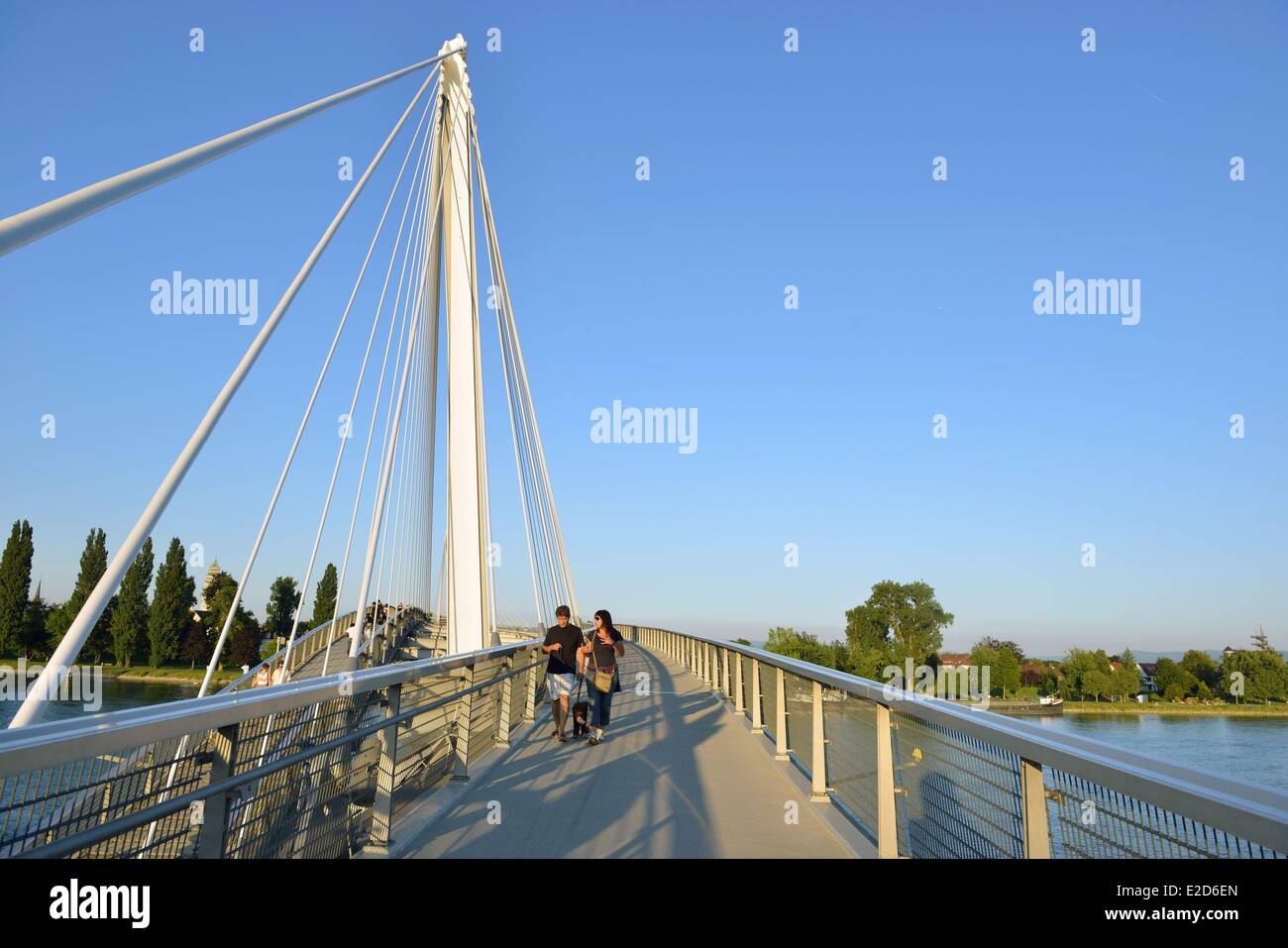 France Bas Rhin between Strasbourg and Kehl in Germany the garden of Two Rivers the Rhine the Mimram bridge connecting the two Stock Photo