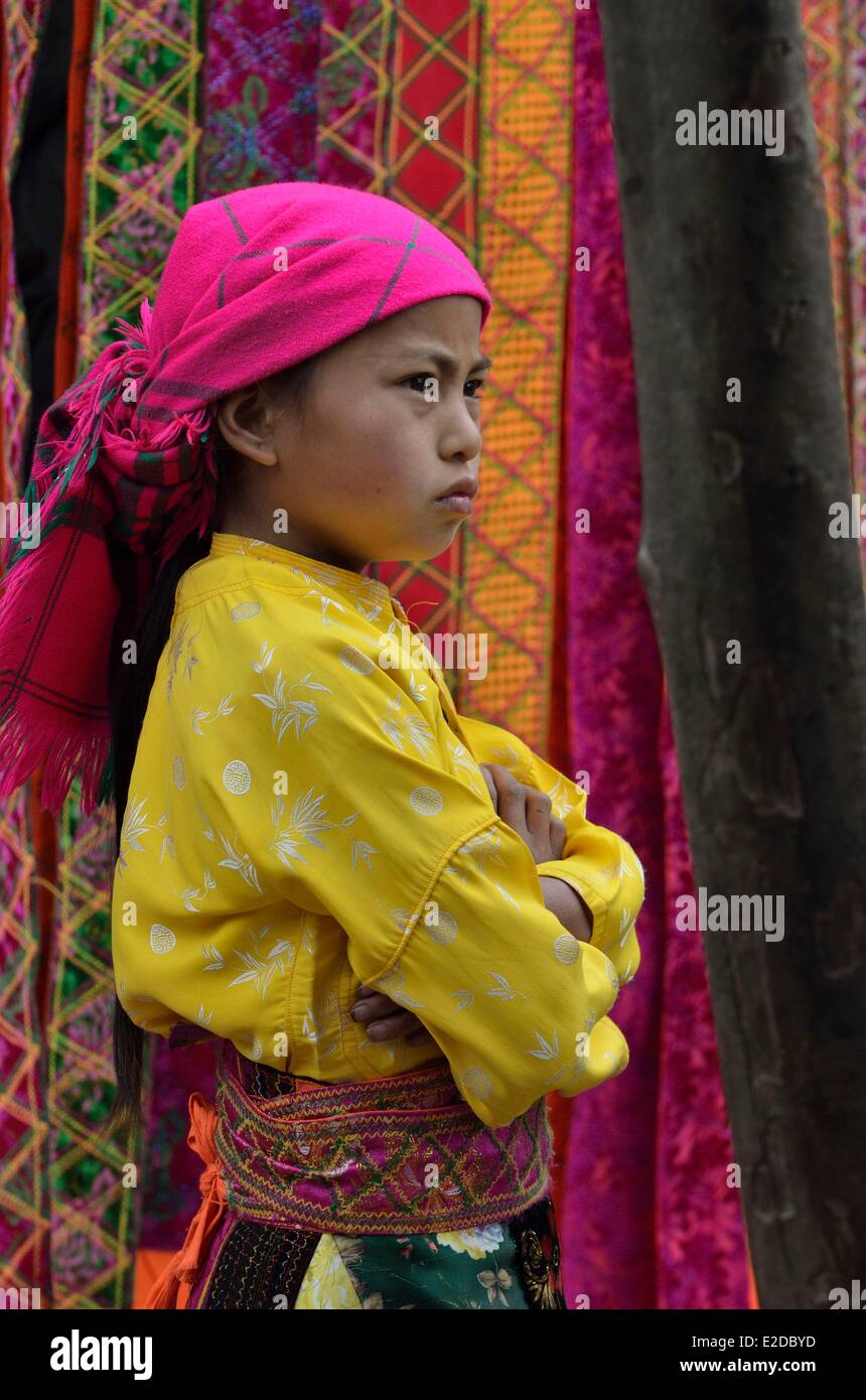 Vietnam Ha Giang province Xa Phin market ethnic minority group of Black Hmongs Stock Photo