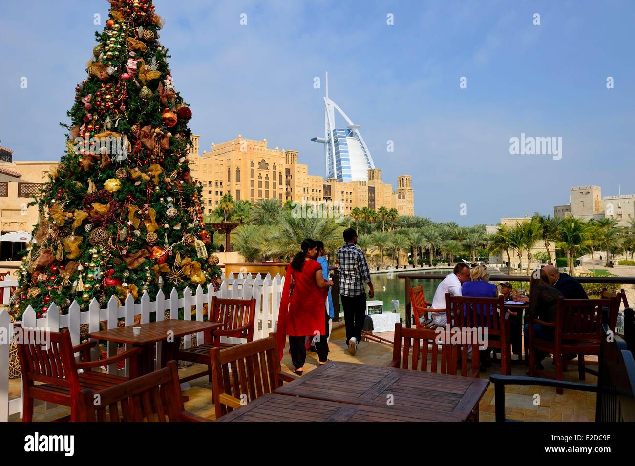 United Arab Emirates Dubai the Jumeirah area Madinat Jumeirah is a luxurious hotel complex with two 5 stars hotels 44 Stock Photo