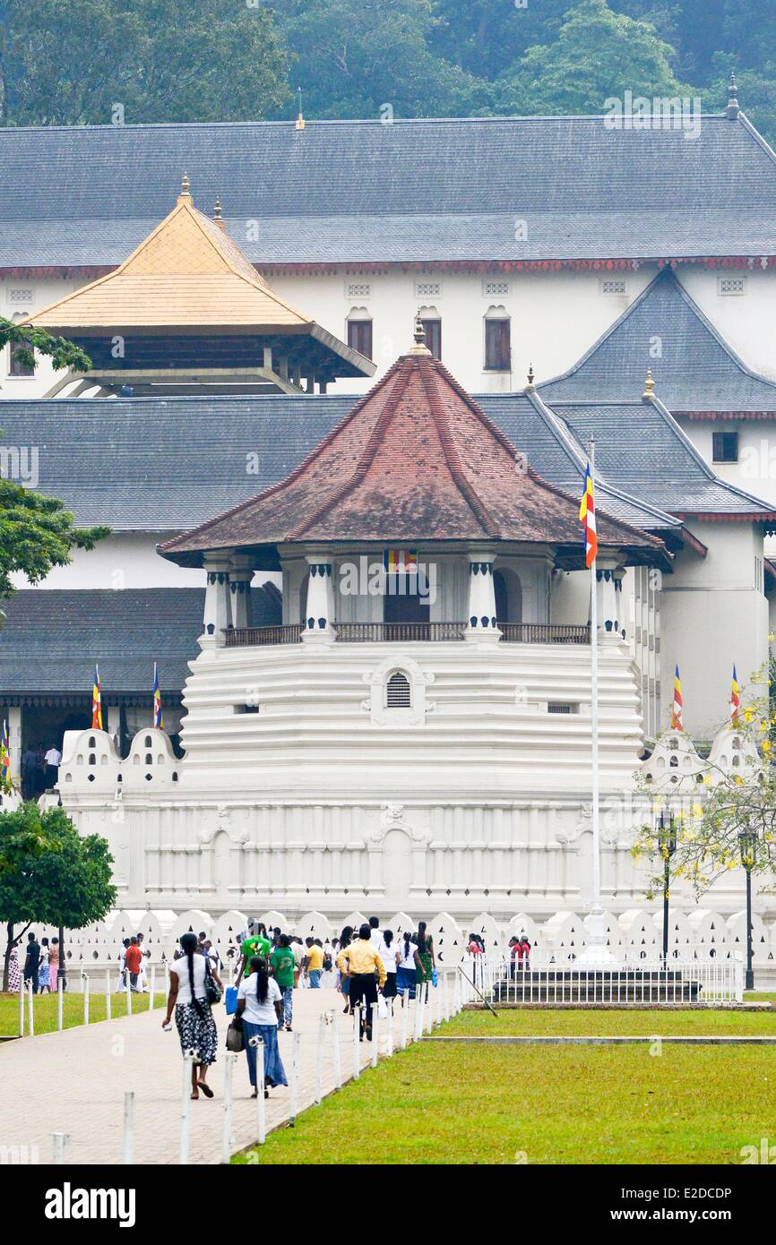 Sri Lanka, Central Province, Kandy District, Kandy, Sacred city of Kandy listed as World Heritage by UNESCO, Temple of Buddha's Stock Photo