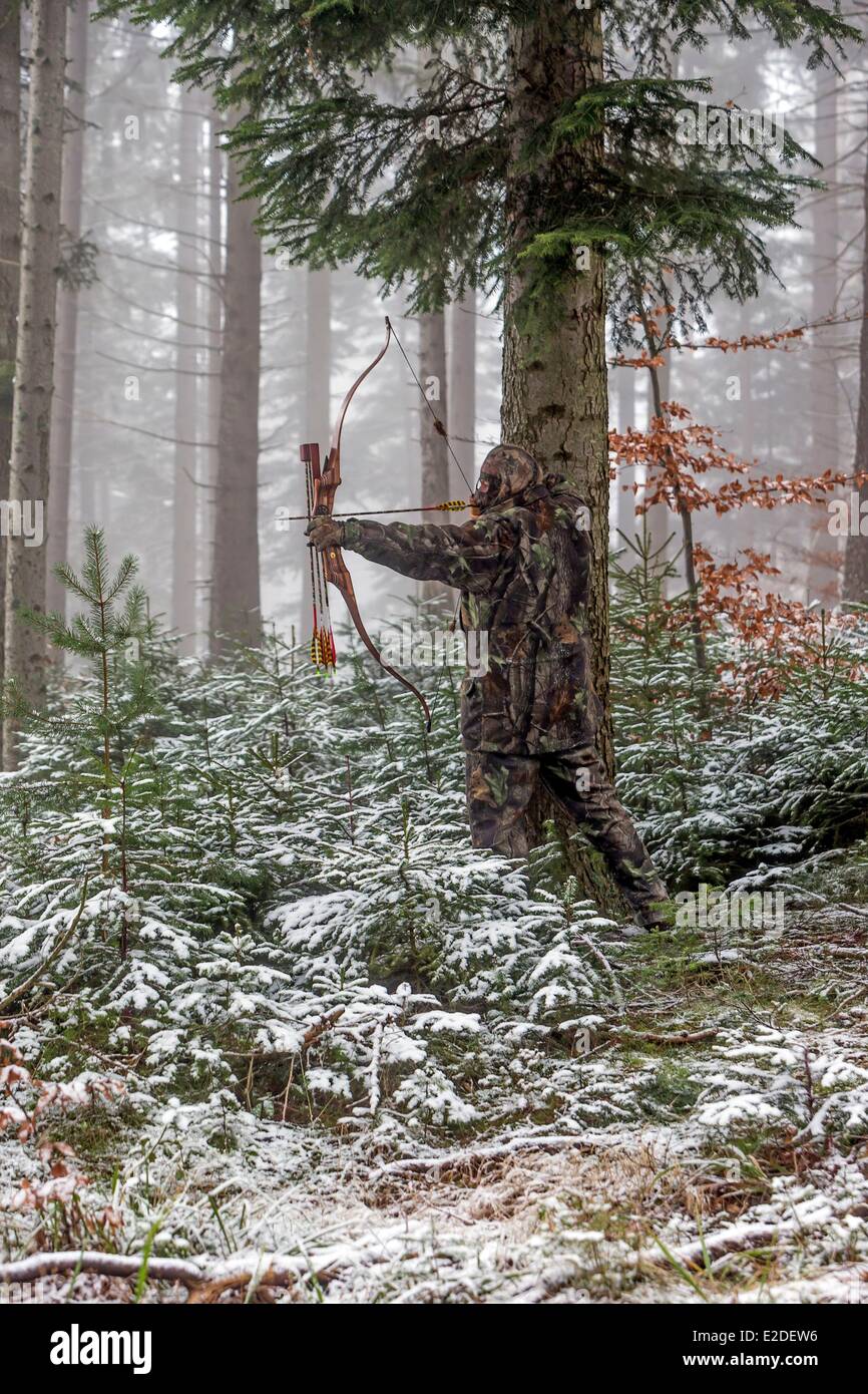 France Bas Rhin Hunting Bow Archery in winter dressed normal Stock