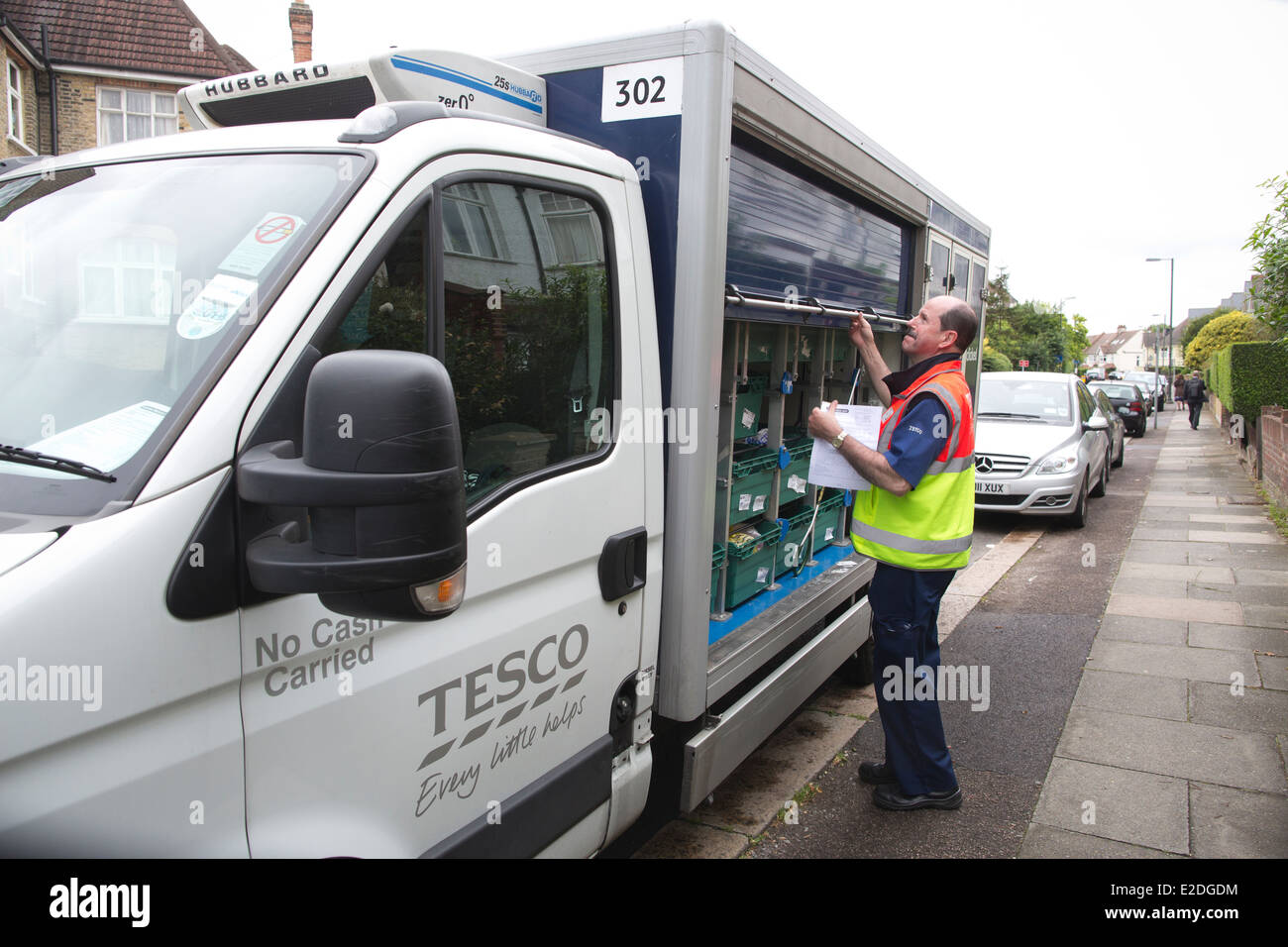 Tesco home delivery van hires stock photography and images Alamy