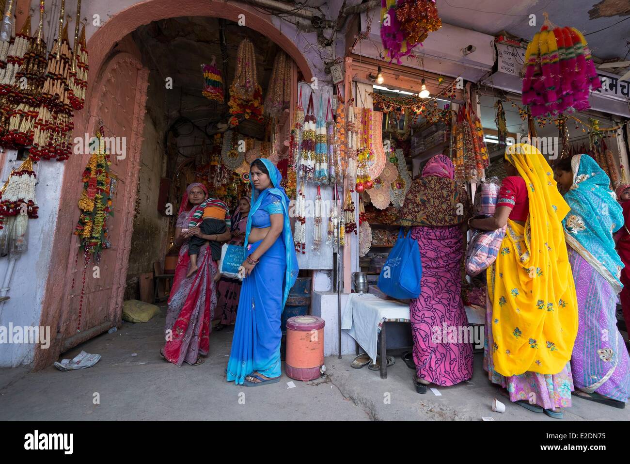 India Rajasthan state Jaipur the market Johari Bazar Stock Photo Alamy