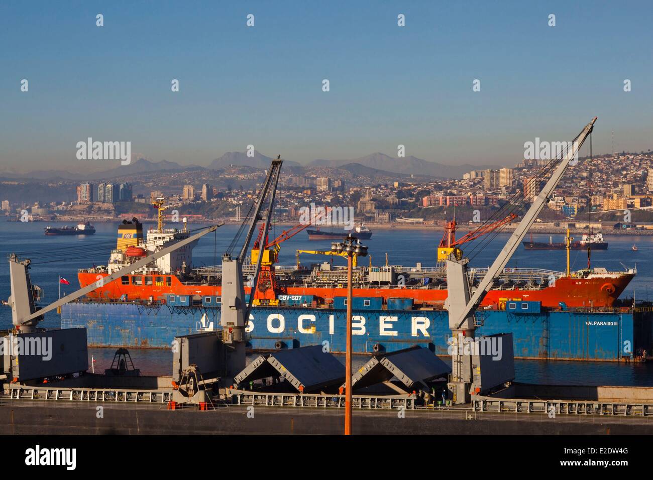 Chile Valparaiso Region Valparaiso maritime activity in the port Stock Photo
