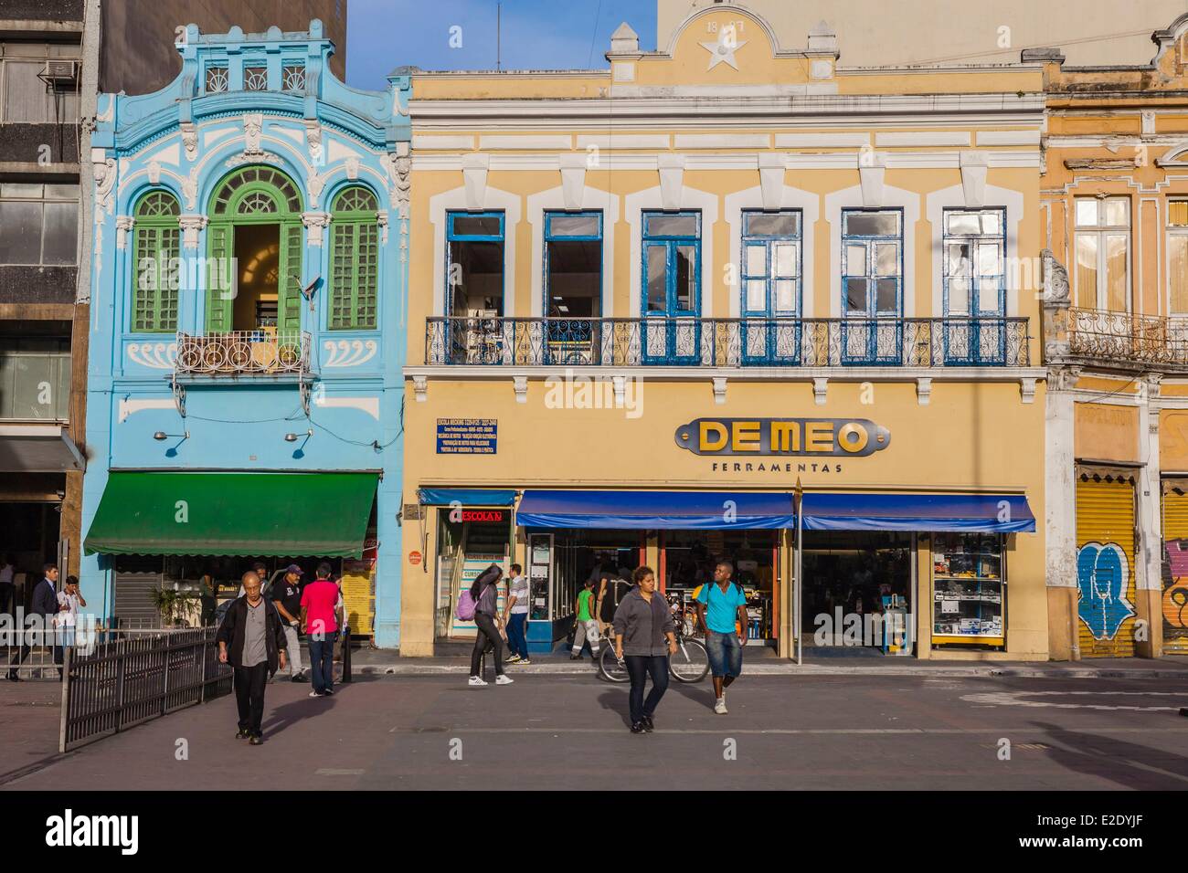 Brazil Sao Paulo downtown Largo Sao Bento old colonial houses of the late 19th century converted into shops Stock Photo