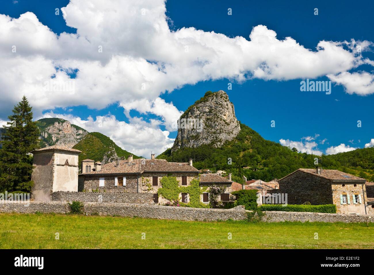France Drome village Sao¹ (highest perched syncline in Europe) Stock Photo