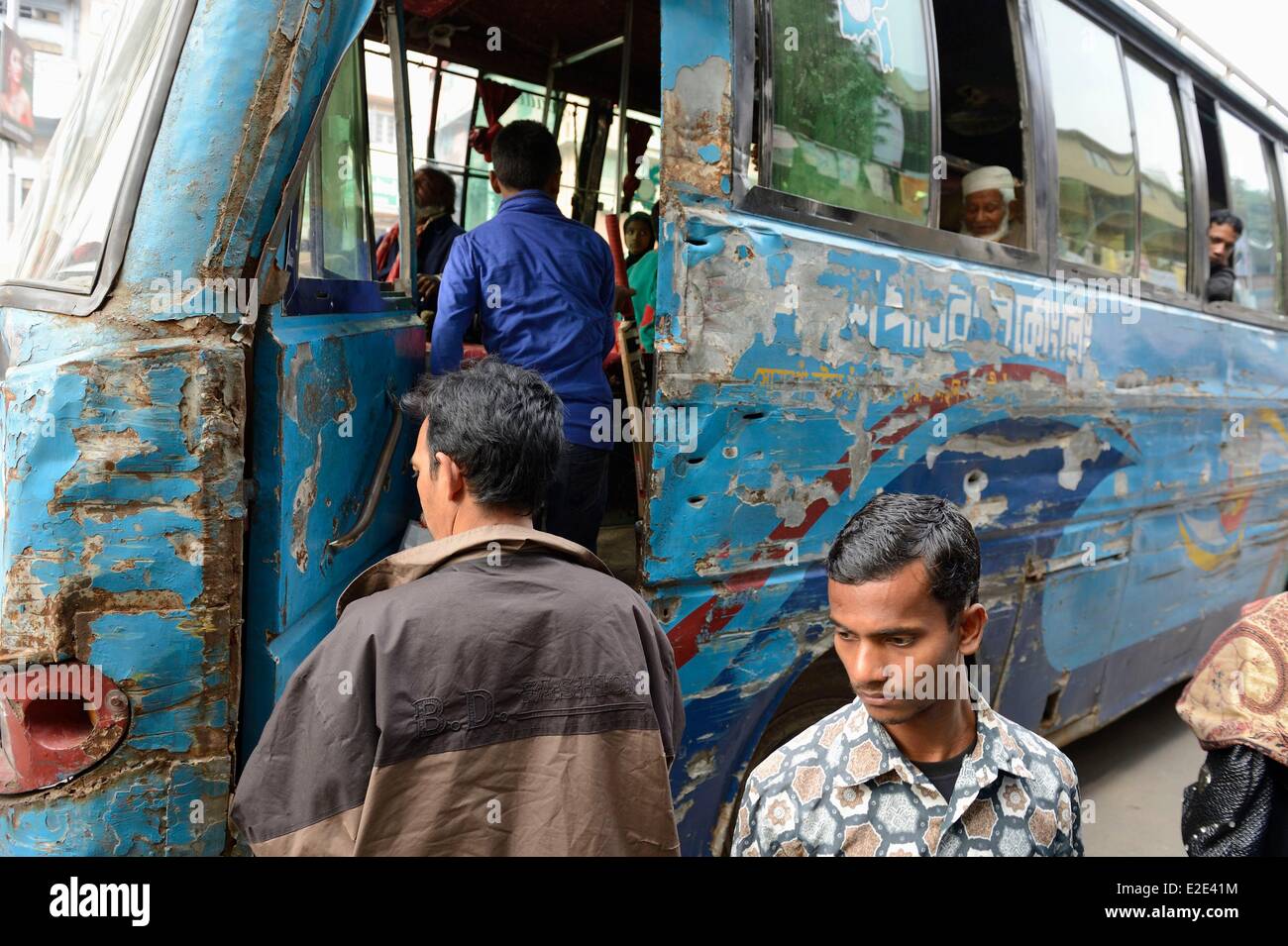 Bangladesh Dhaka (Dacca) bus in Old Dhaka Stock Photo
