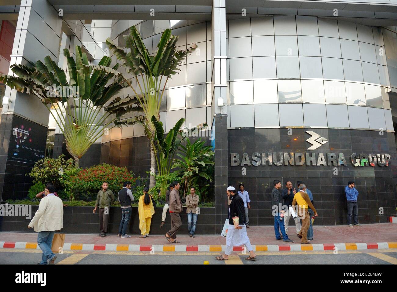 Bangladesh Dhaka (Dacca) Bashundhara City is one of the biggest