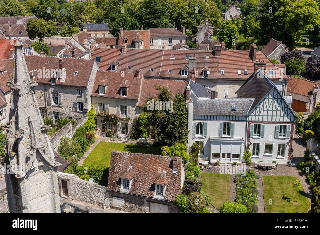 France, Oise, Senlis, houses Stock Photo Alamy