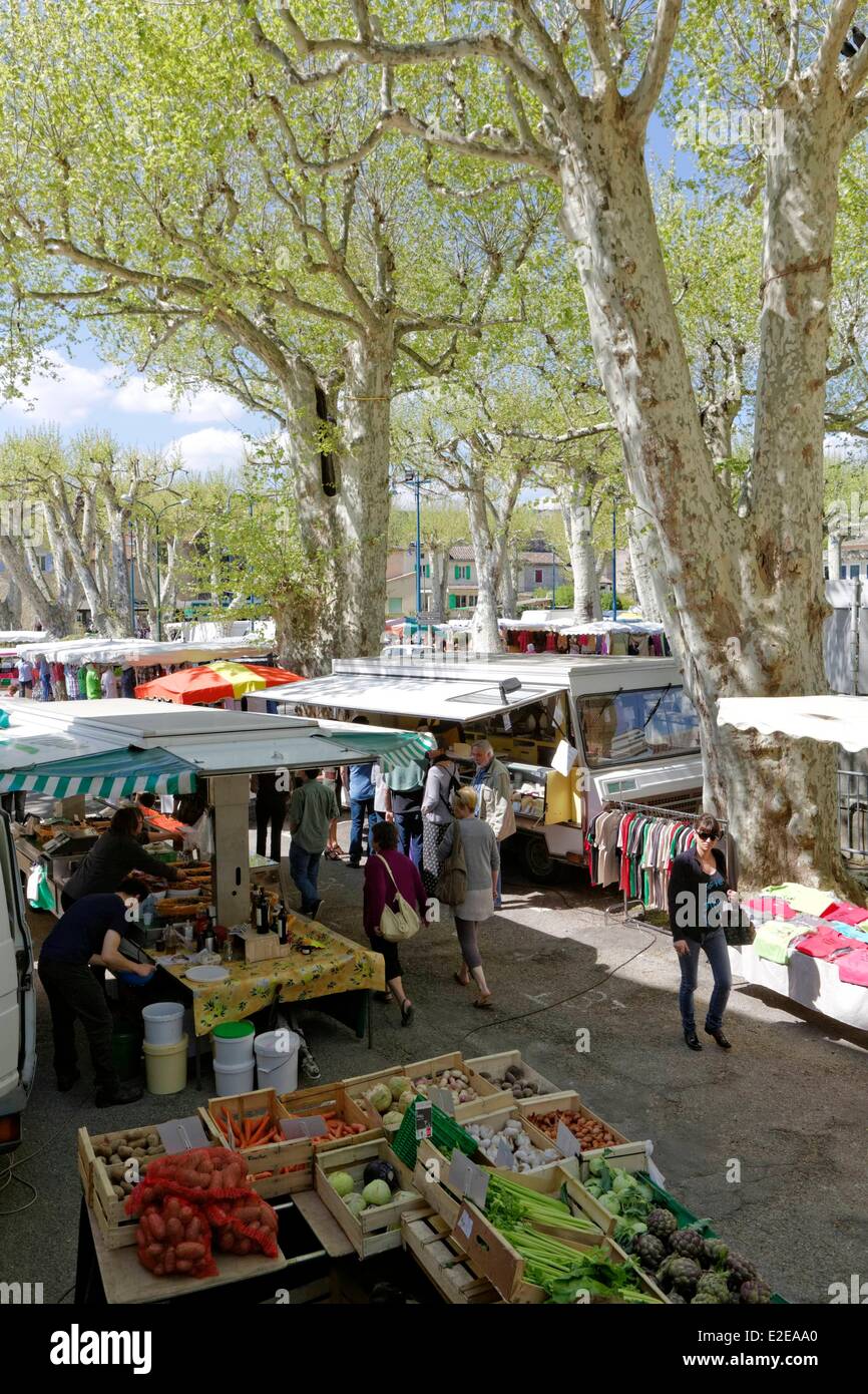 France, Gard, market day, Goudargues, Ceze valley Stock Photo