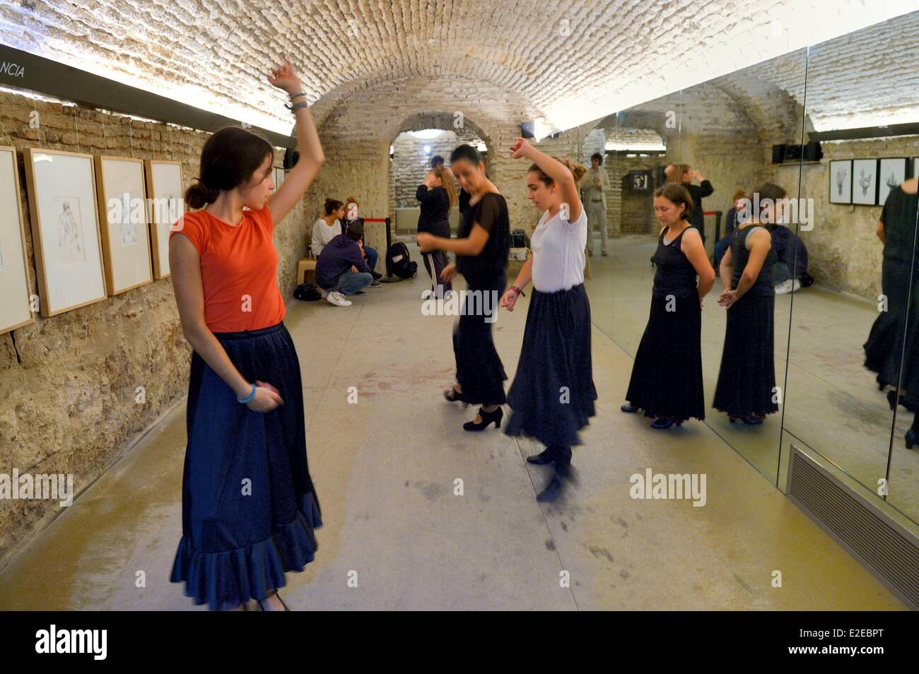Spain, Andalusia, Seville, Santa Cruz district, dance classes at the museum of flamenco dance Stock Photo