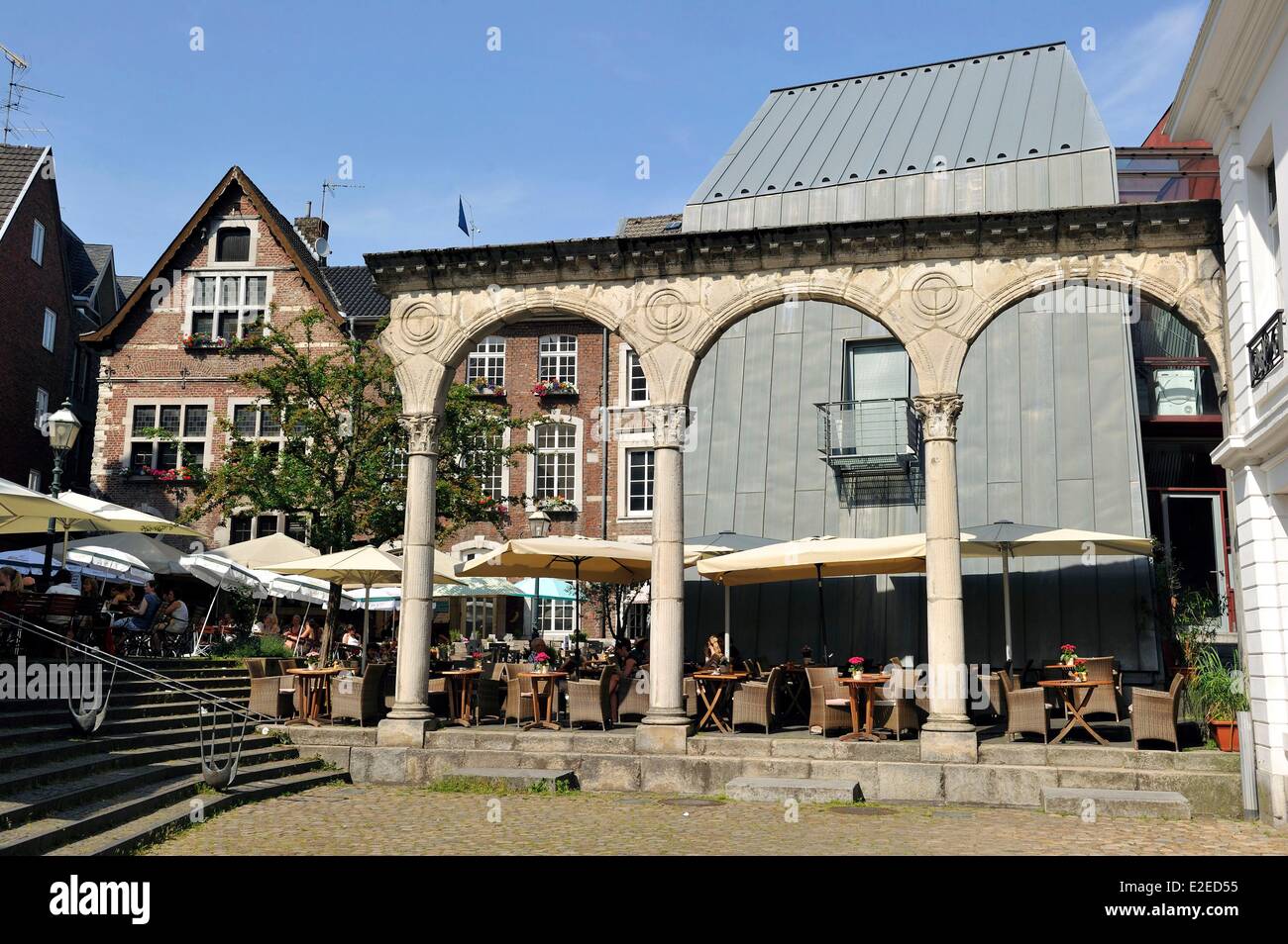 Germany, North Rhine Westphalia, Aachen, Hof, cafe terrace Stock Photo