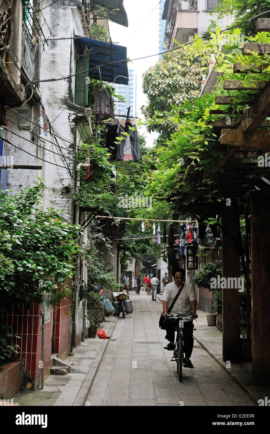China, Guangdong province, Guangzhou, old town Stock Photo Alamy