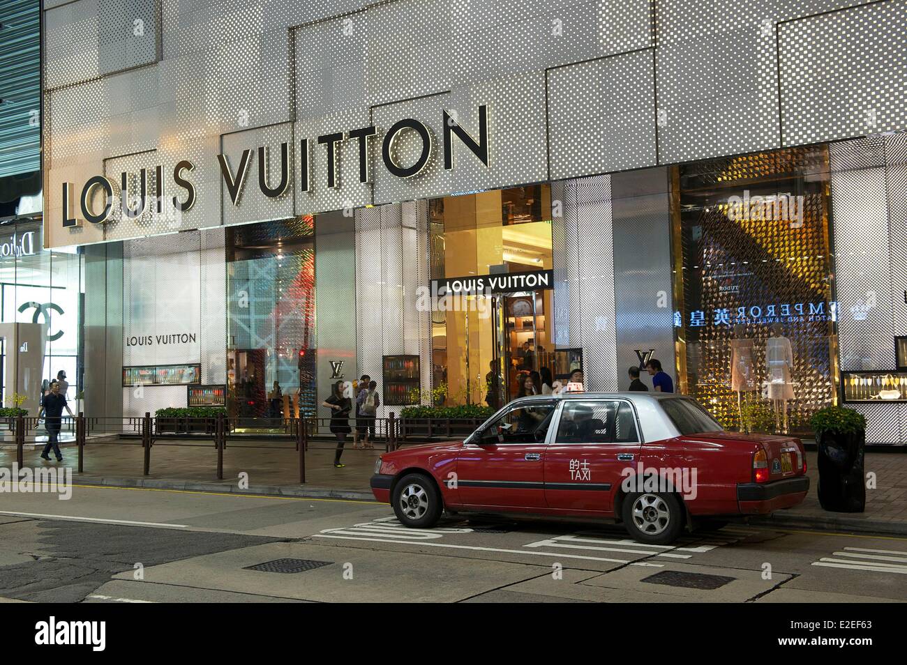 louis vuitton luxury fashion house store in central district, hong