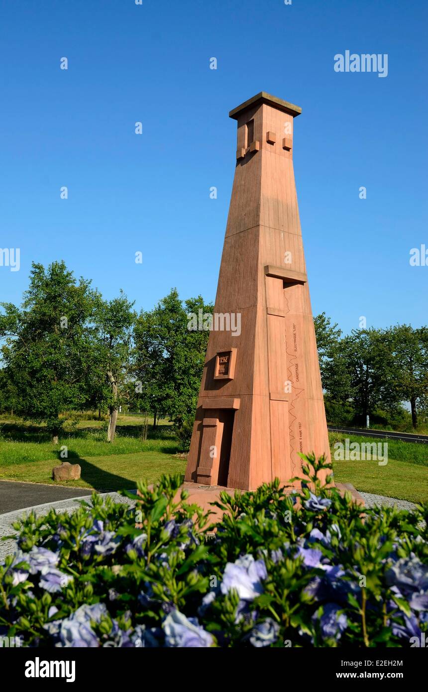 France, Bas Rhin, Dieffenbach les Woerth, monument of the first electrical  logging September 5, 1927 to search for oil Stock Photo - Alamy