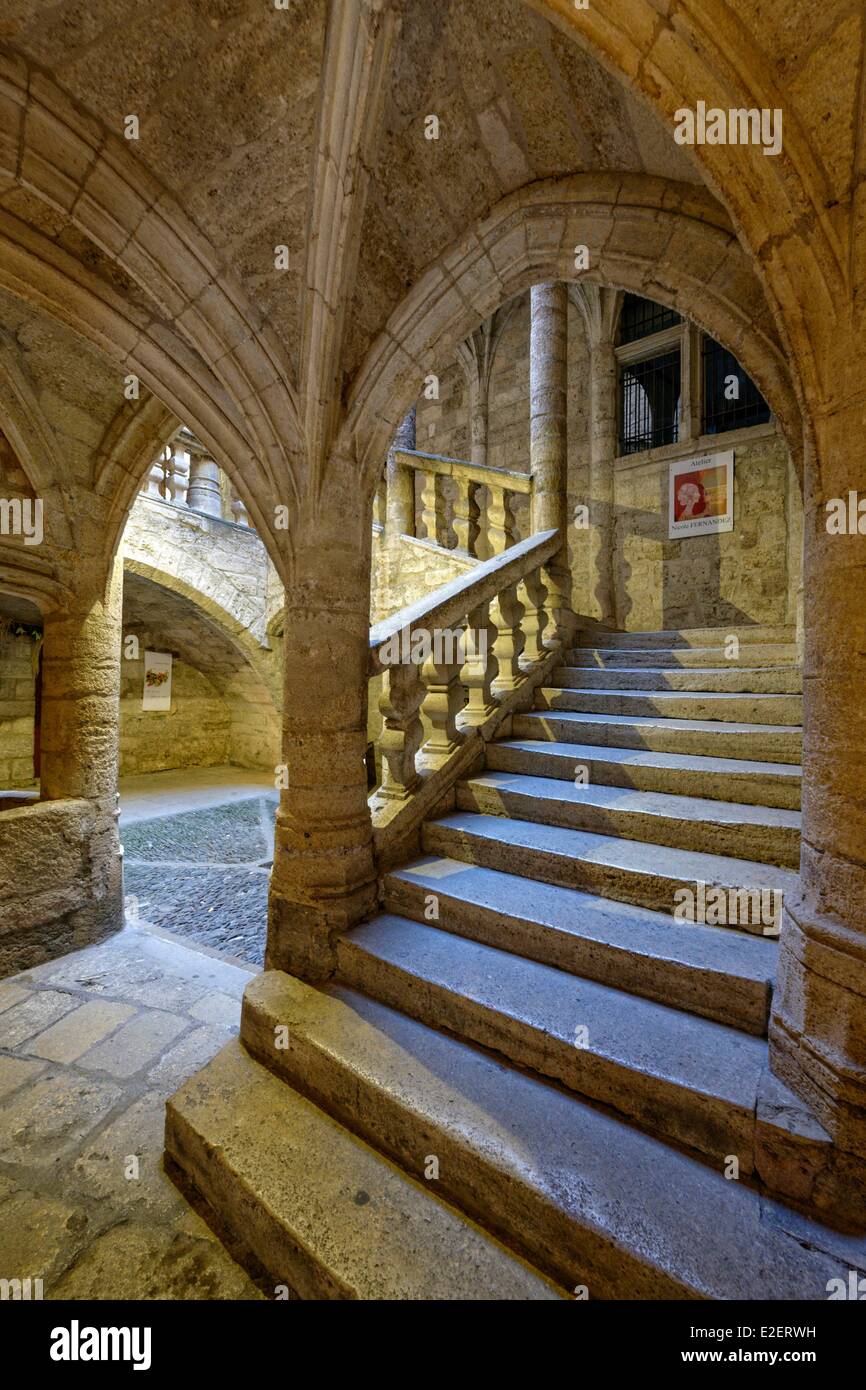 France Herault Pezenas Hotel of the Barons of Lacoste of the XVIth century  arched stone staircase which gives onto a courtyard Stock Photo - Alamy