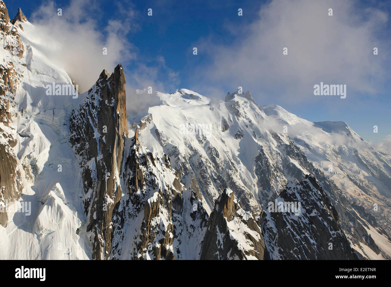 Aguille du midi aerial view hi-res stock photography and images - Alamy