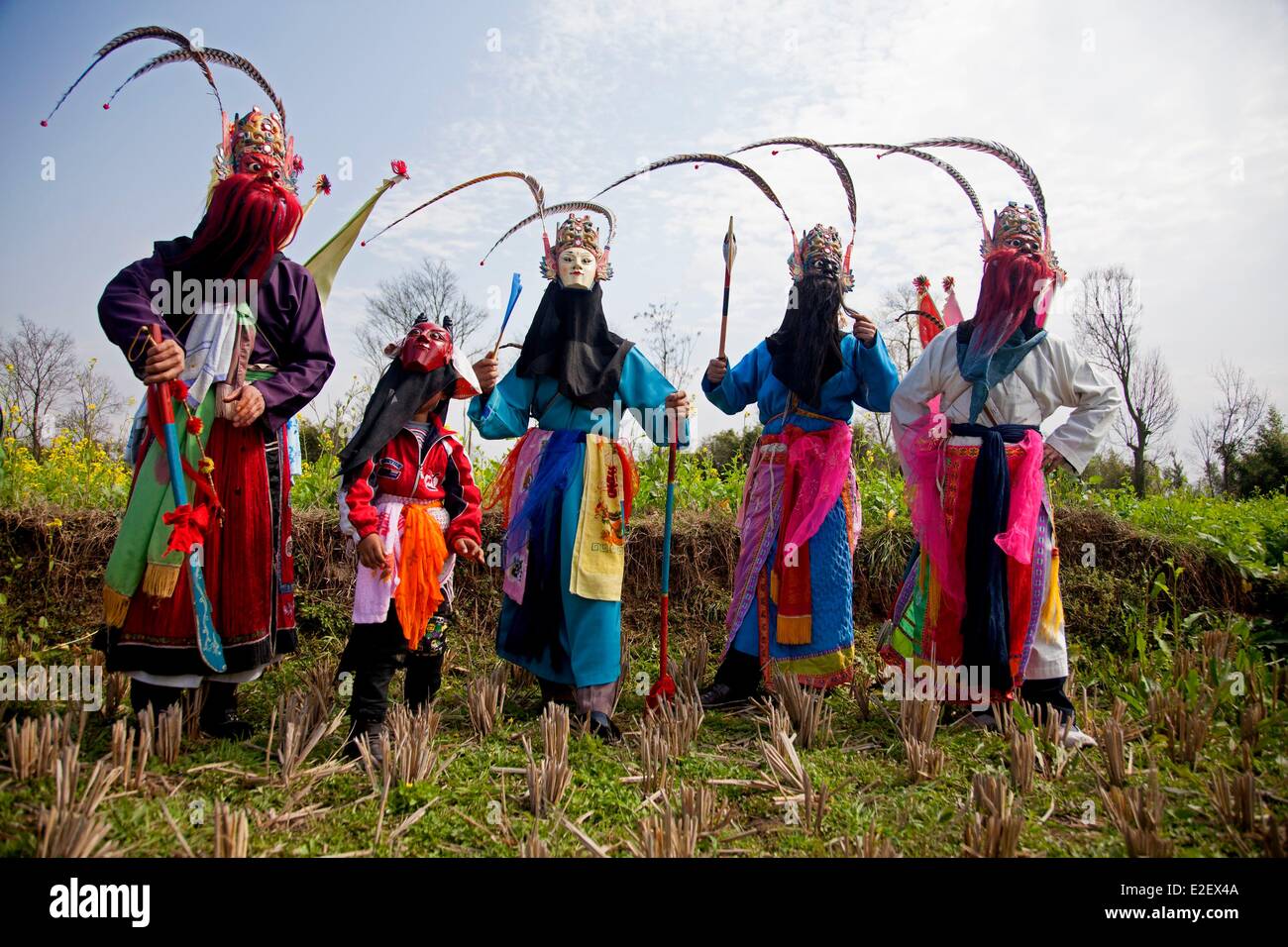 China, Guizhou province, Zhouguan, DiXi, or Ground Opera, the Living fossil of the Opera, in the fields Stock Photo