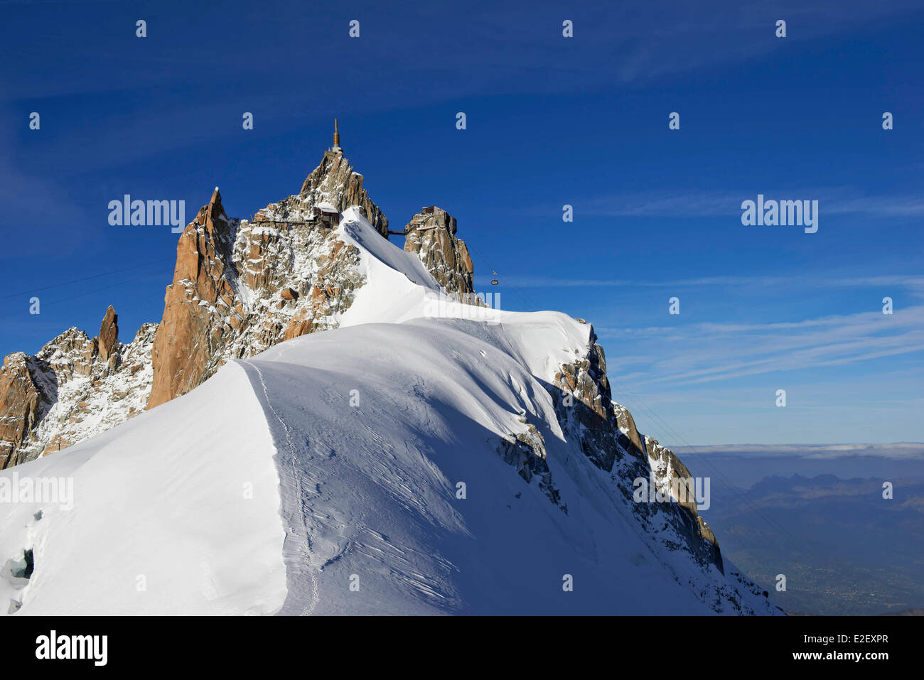 France, Haute Savoie, Chamonix, Aiguille du Midi (3842m), Mont Blanc ...