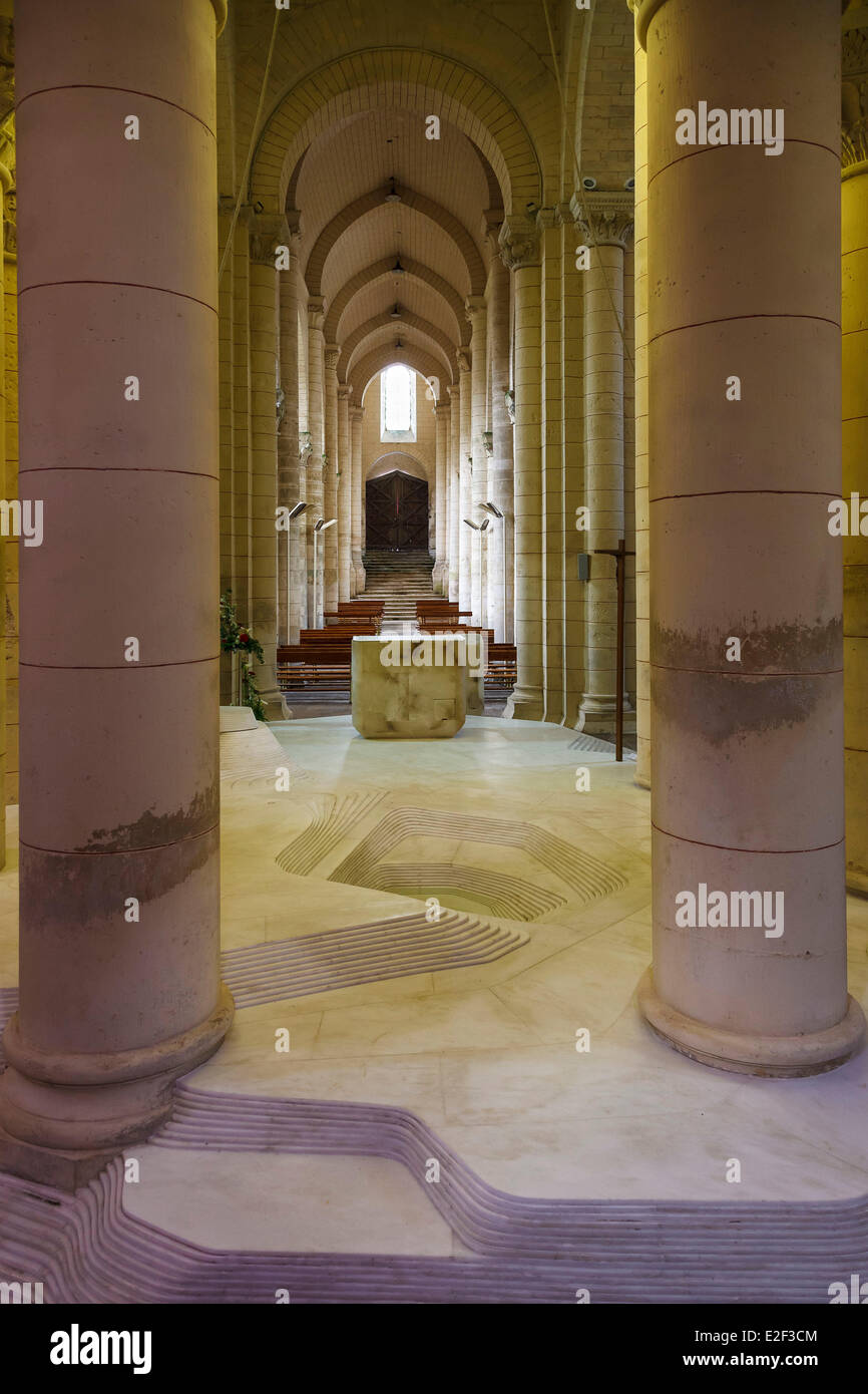 France Deux-Sevres Melle Saint-Hilaire church Routes of Santiago de Compostela listed as World Heritage by UNESCO the choir Stock Photo