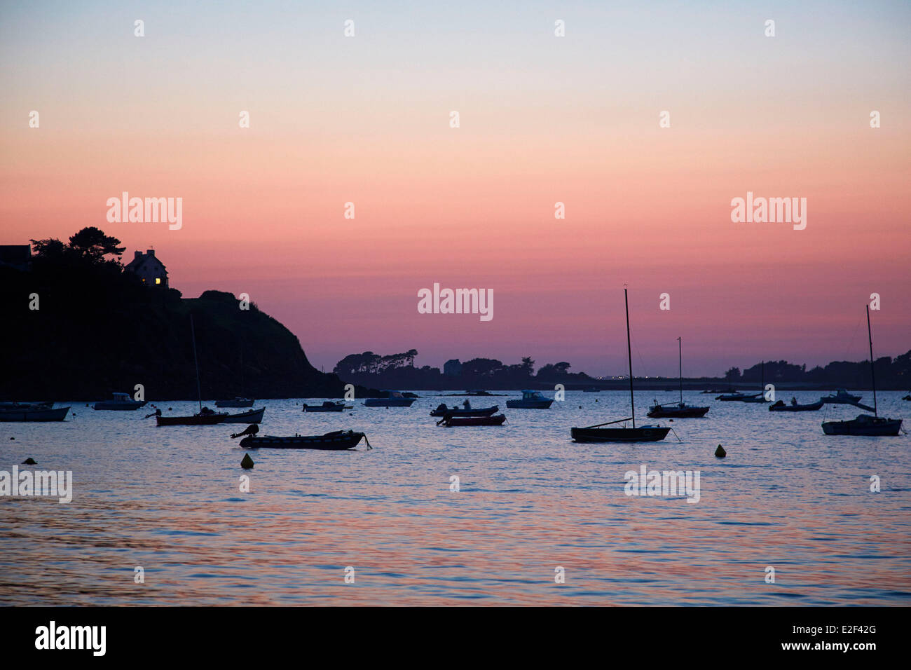 France, Finistere, Carantec, Kelenn beach, sunset light Stock Photo