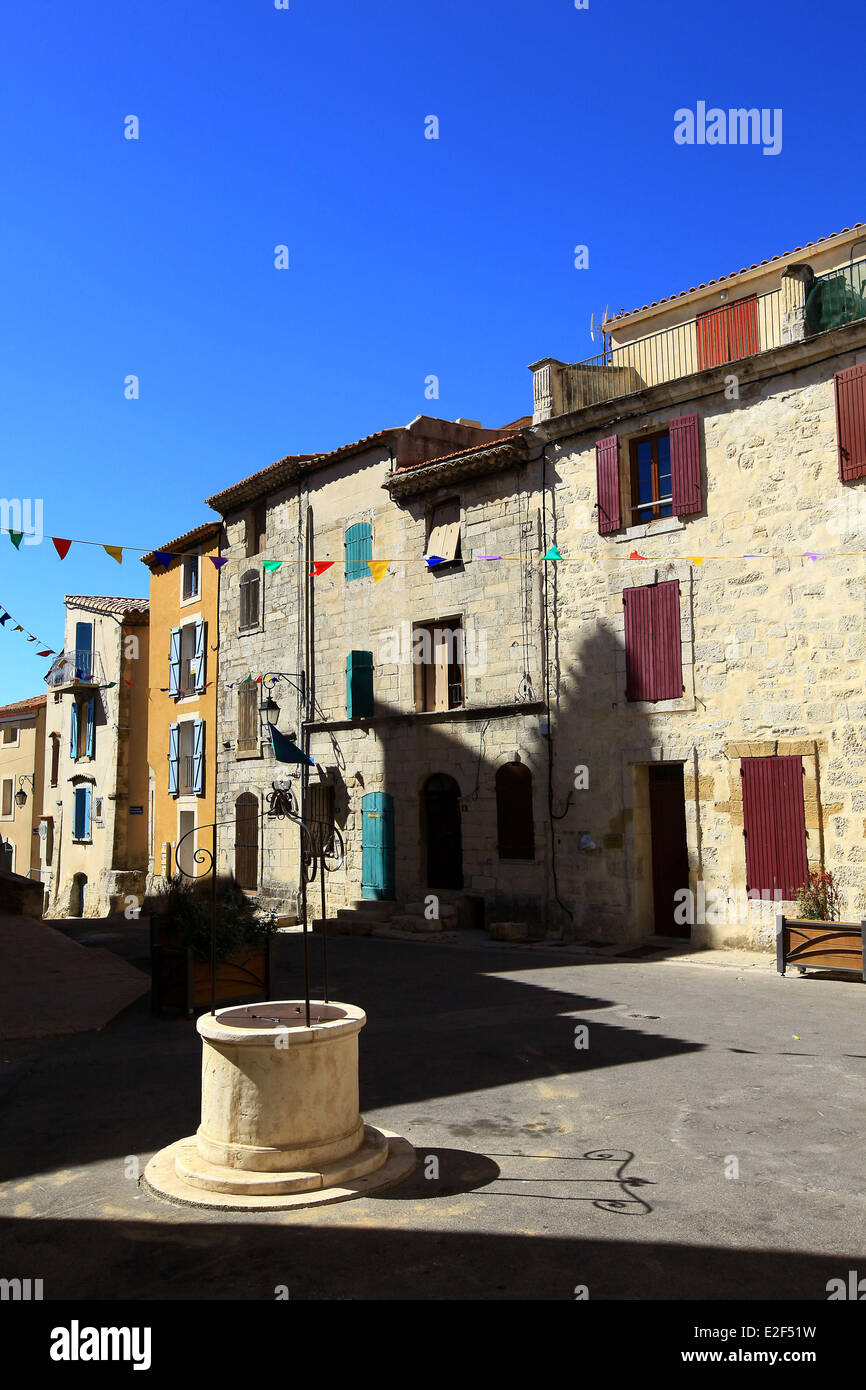 Saint Mitre Les Remparts High Resolution Stock Photography And Images Alamy