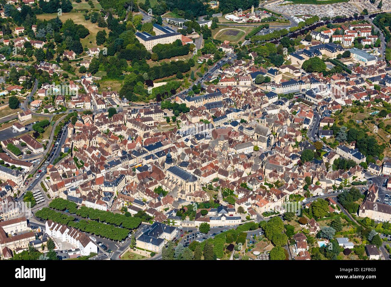 France, Dordogne, Perigord Noir, Dordogne Valley, Sarlat la Caneda, the medieval city (aerial view) Stock Photo
