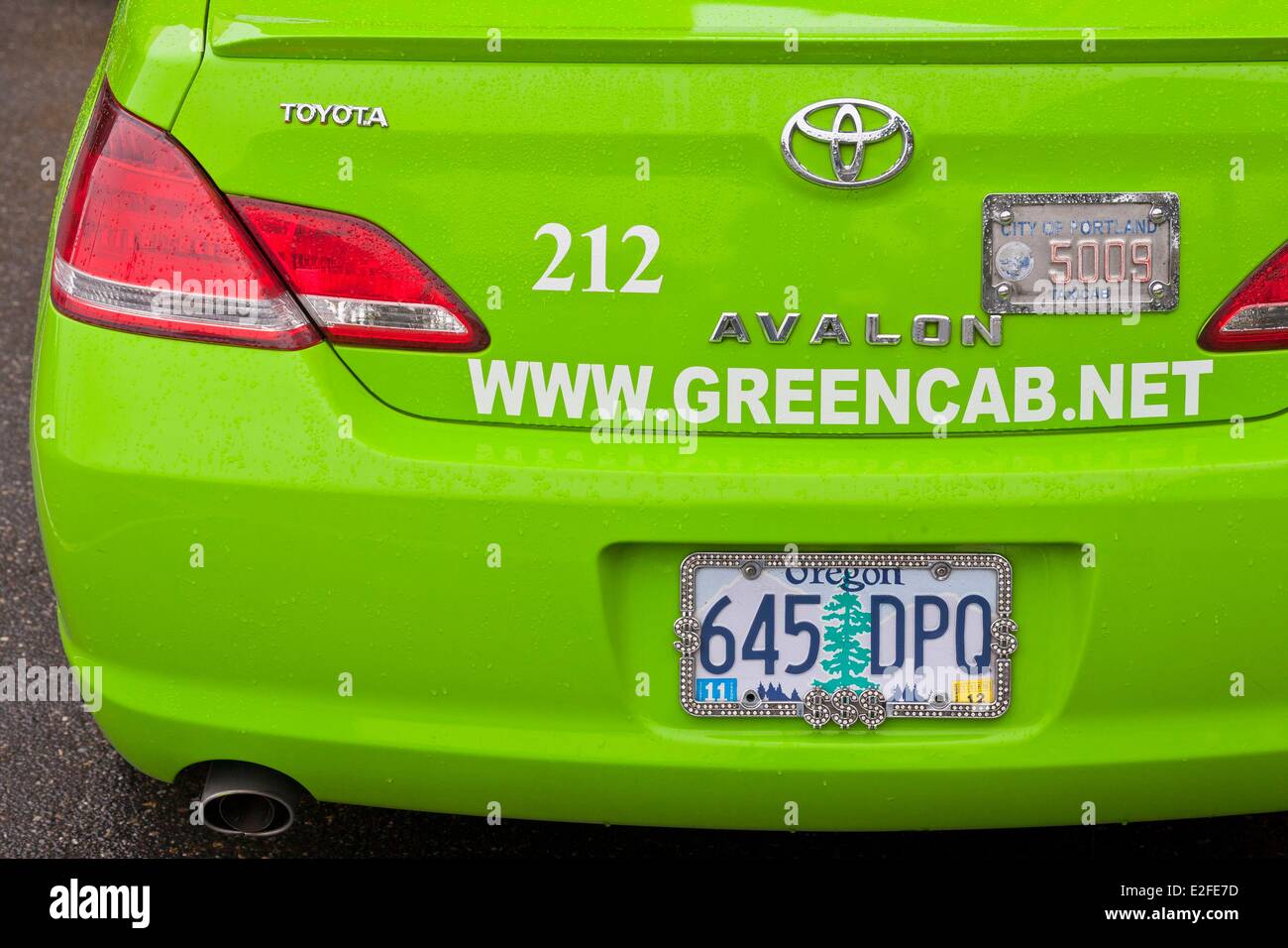 United States, Oregon, Portland, Green Cab taxi company Stock Photo Alamy