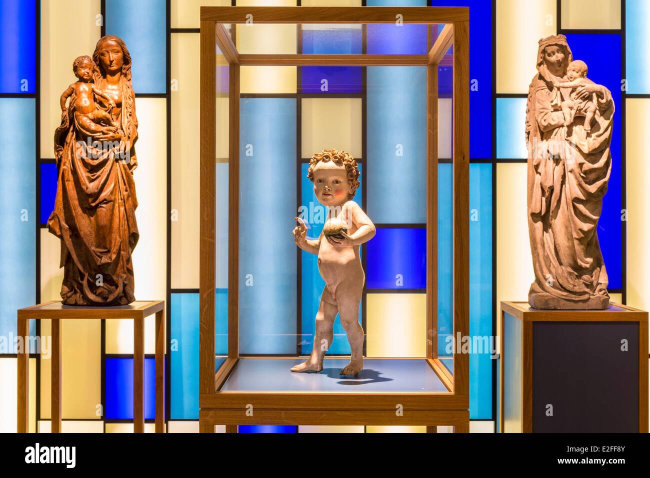 Germany, Hamburg, Museum fur Kunst und Gewerbe (MKG), Museum of Arts and Crafts, religious sculptures dating from the 1500s Stock Photo