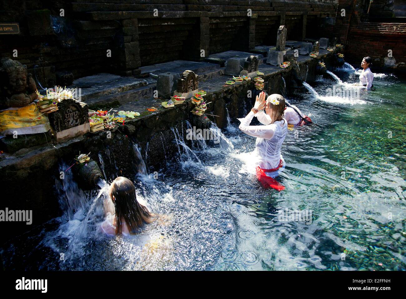 Indonesia, Bali, near Ubud, Pura Tirta Empul Temple, bath in Tampaksiring sacred spring Stock Photo