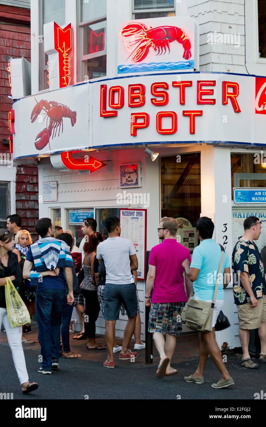 United States, Massachusetts, Cape Cod, Provincetown, Commercial Street