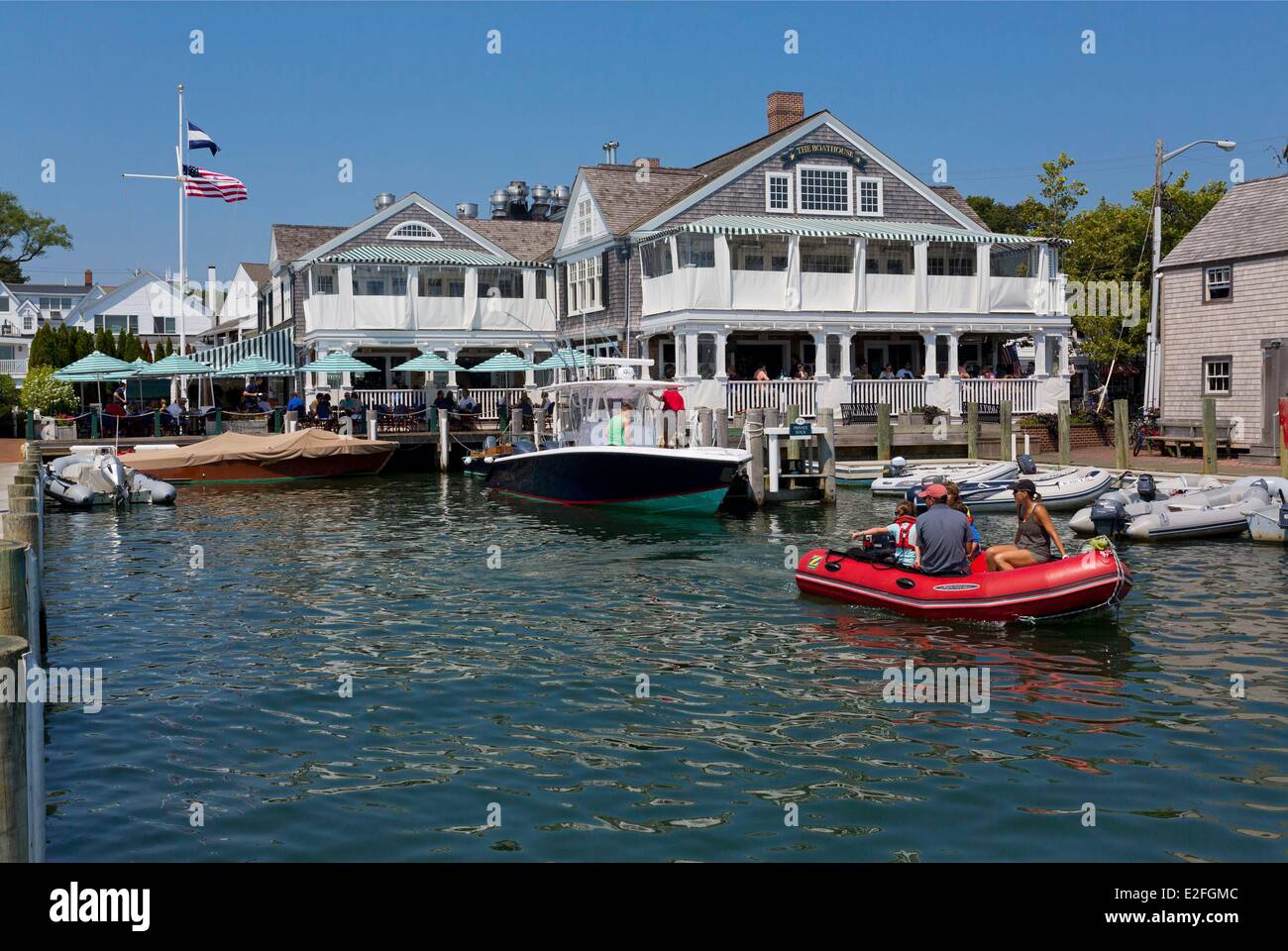 United States, Massachusetts, Cape Cod, of Martha's Vineyard island, Edgartown, the port and its restaurant terraces Stock Photo