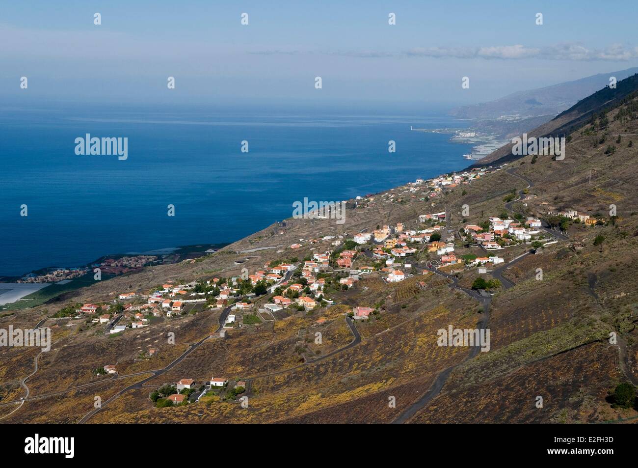 Spain, Canary Islands, La Palma, El Paso, National Park Caldera de Taburiente, sea and mountains from the crater Stock Photo
