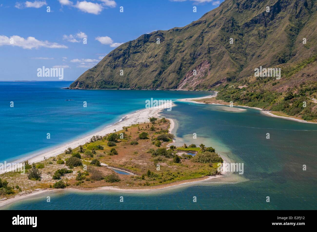 Hienghene France, New Caledonia, Grande Terre, Hienghene region, Oualeme river ...