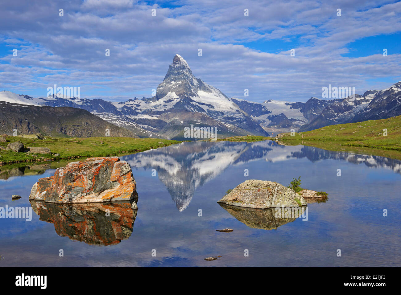 Switzerland, Canton of Valais, Zermatt, Matterhorn (4478m) from Stellisee lake Stock Photo