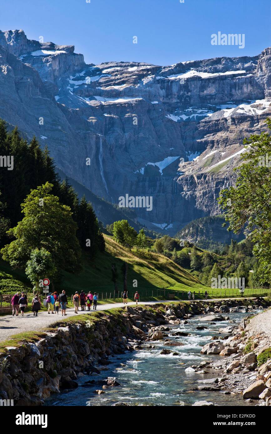 Pyrenes France The Ultimate Guide To Visiting Pyrenees National Park – ROIQZ