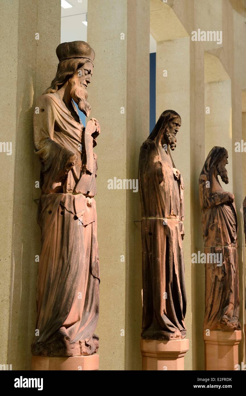 Germany Baden Wurttemberg Freiburg im Breisgau the Augustiner Museum cathedral (Munster) original statues Stock Photo