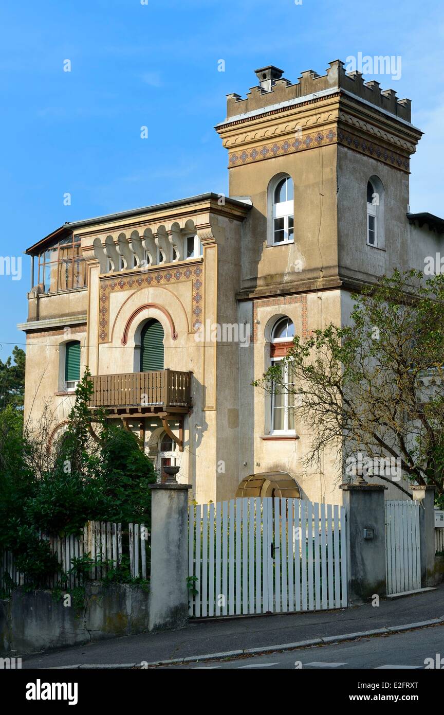 France Haut Rhin Mulhouse Rebberg district moorish type Villa at the corner of rue Moenchsberg and rue Ventron Stock Photo