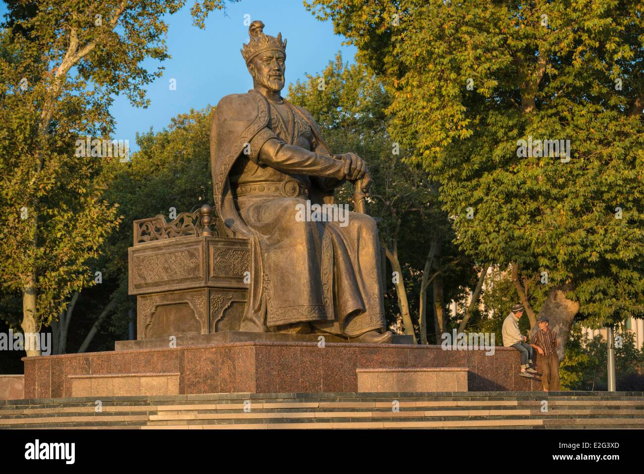 Uzbekistan Silk Road Samarkand listed as World Heritage by UNESCO Timur statue in the morning Stock Photo