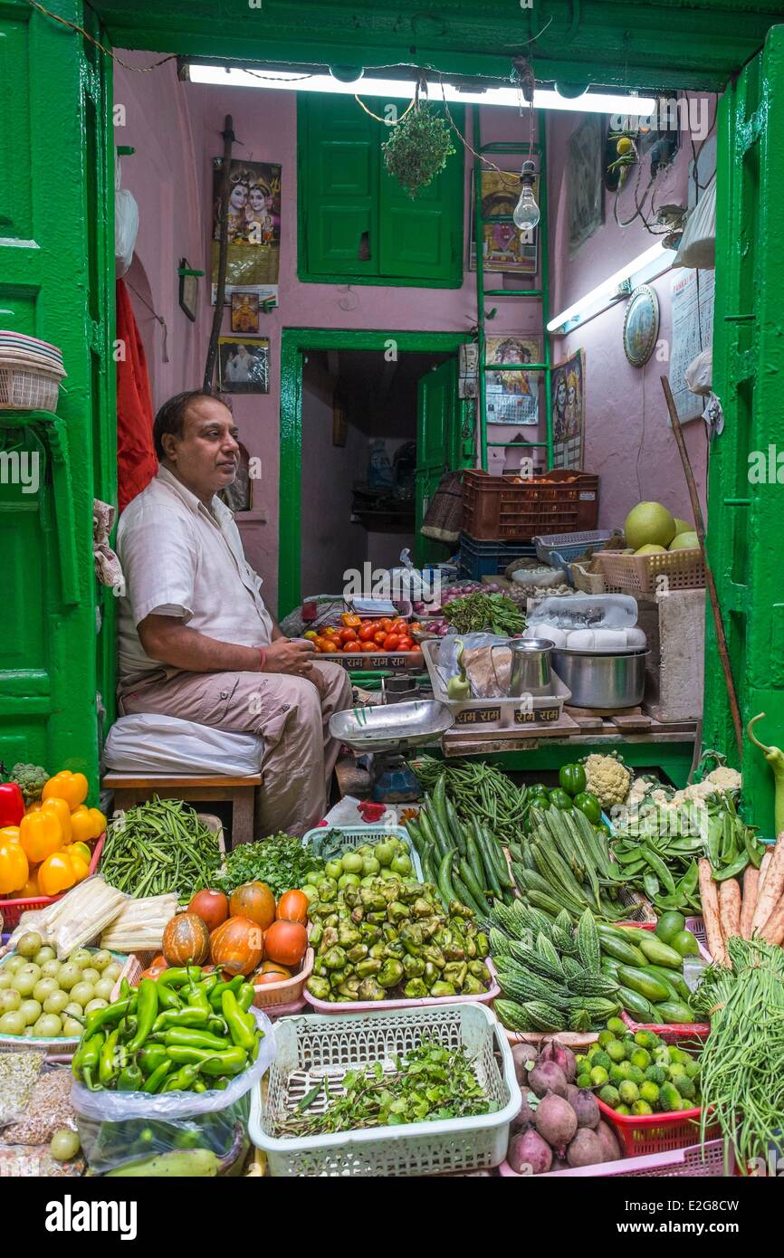 India Old Delhi vegetables shop in a small street of Chandni Chowk Stock Photo