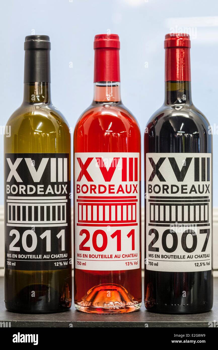 Vine shop france hires stock photography and images Alamy