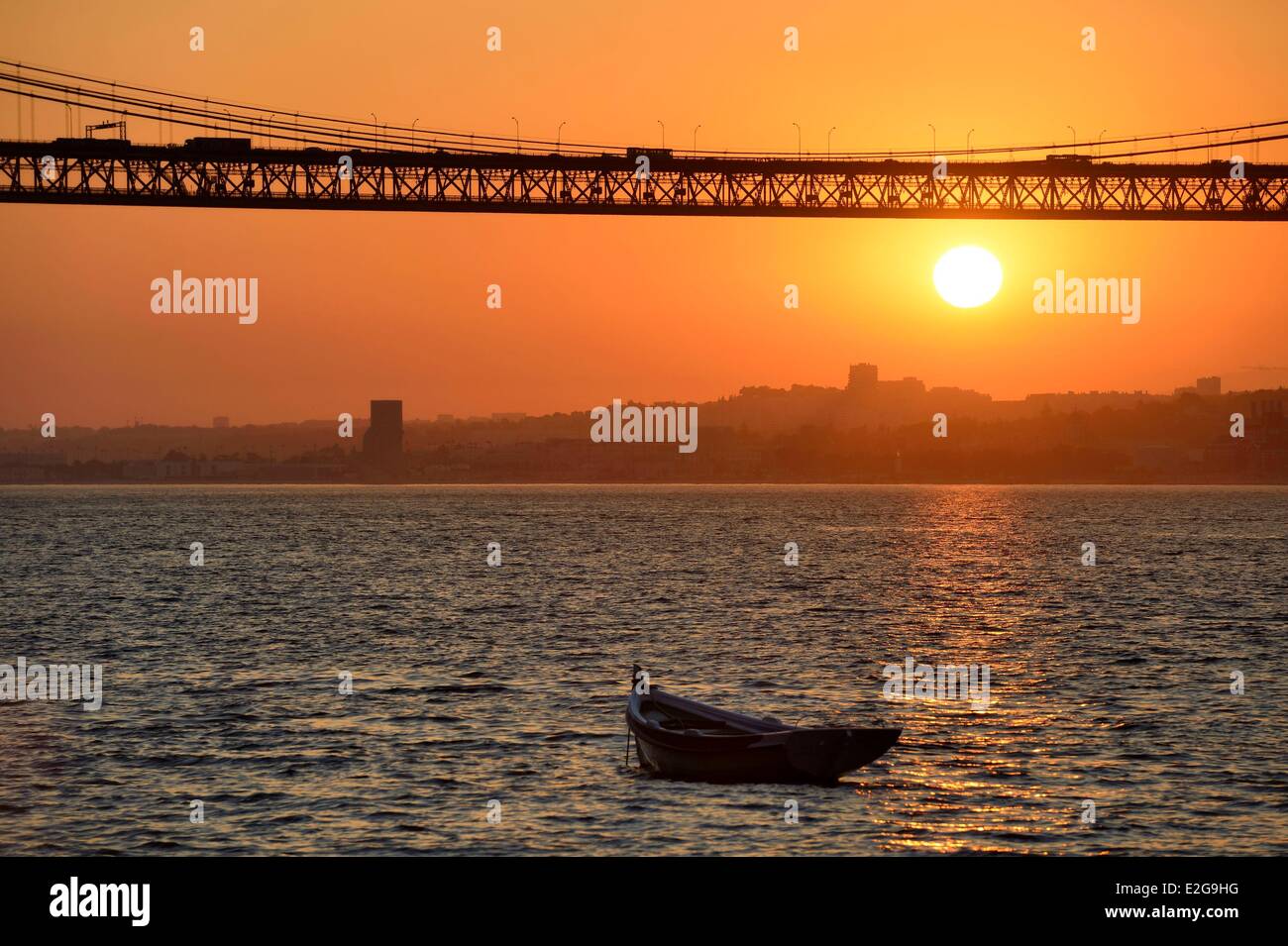 Portugal Lisbon 25 de Abril bridge on Tagus river Stock Photo