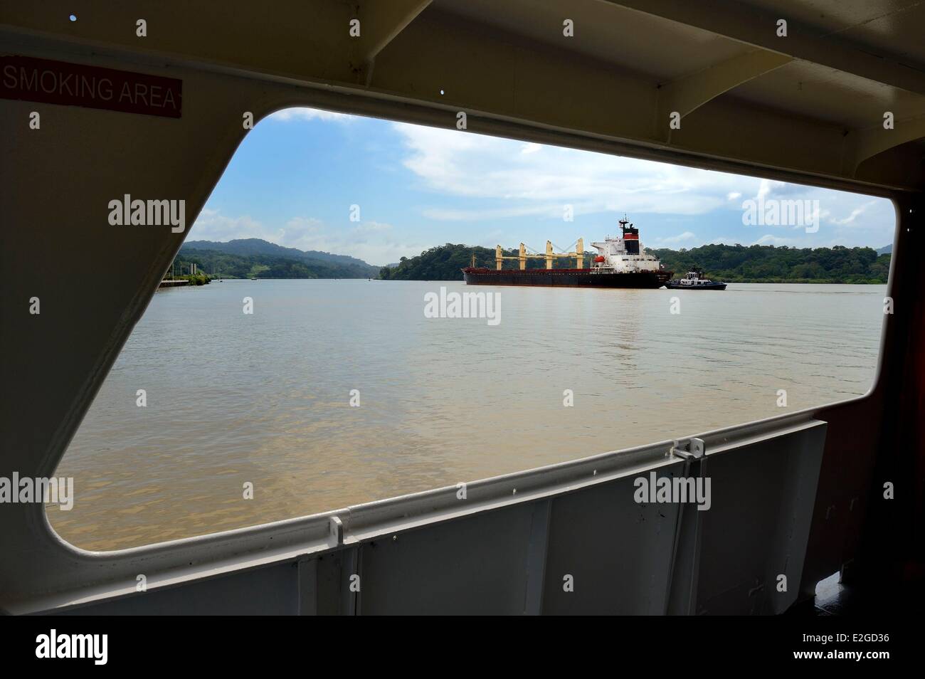 Panama Panama Canal at Gamboa Panamax cargo Stock Photo Alamy