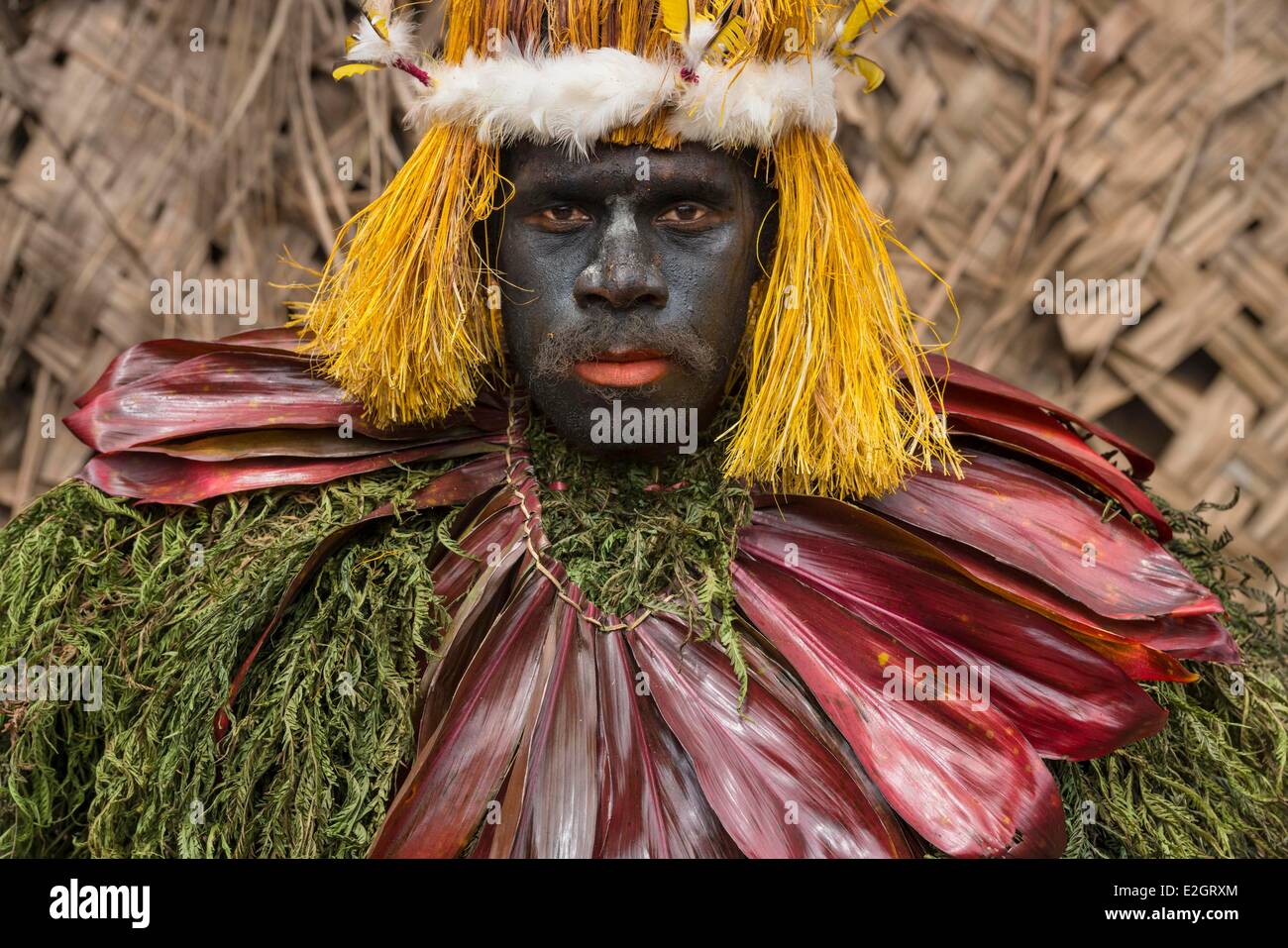 Papua new guinea mask festival rabaul High Resolution Stock Photography ...