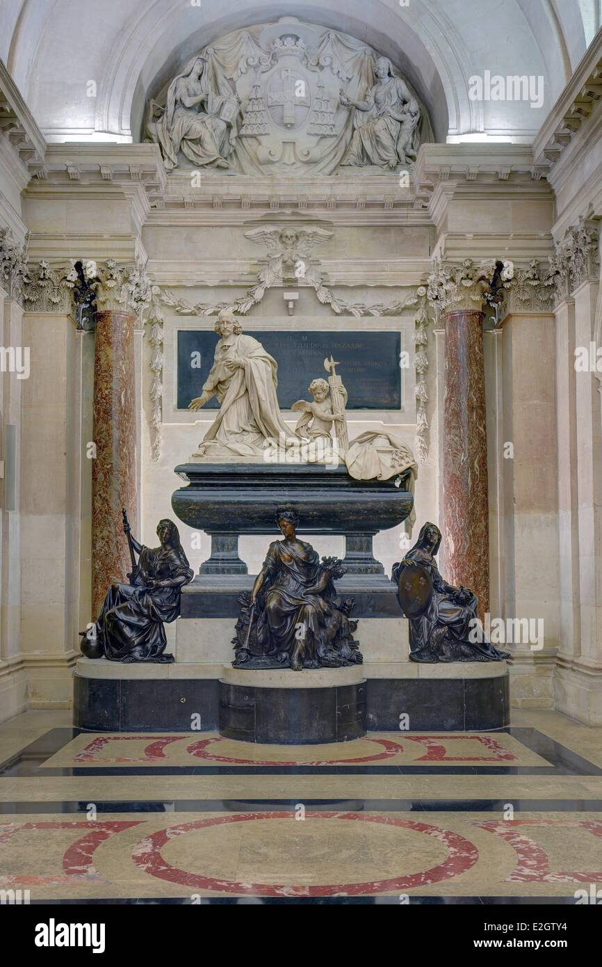 France Paris French Institute tomb of cardinal-minister Mazarin by Coysevox Stock Photo