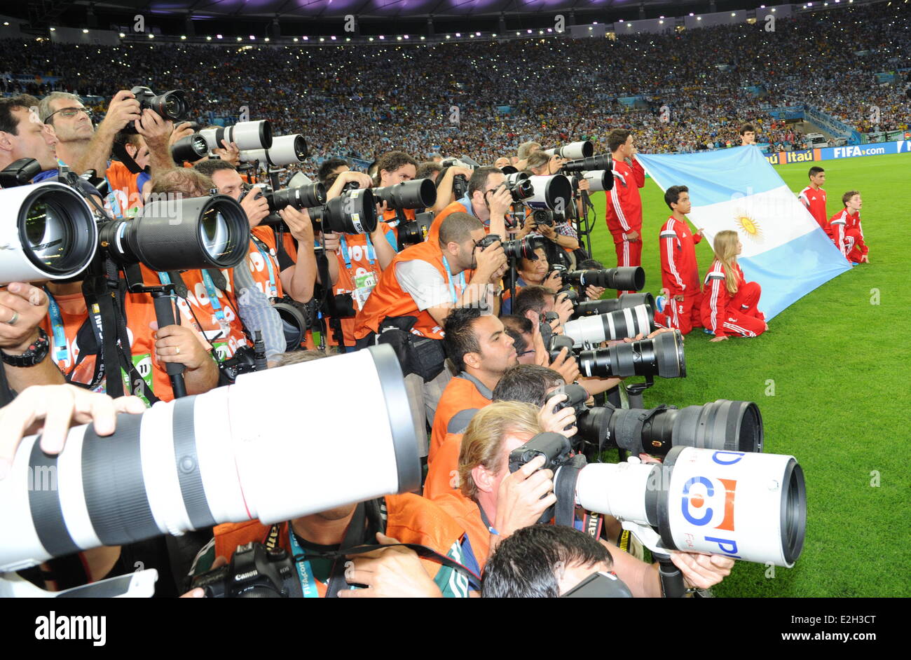 Page 12 World Cup Song High Resolution Stock Photography And Images Alamy